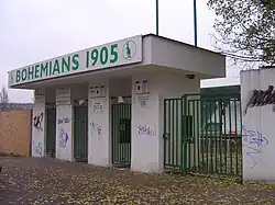 Eingang zum Stadion Ďolíček