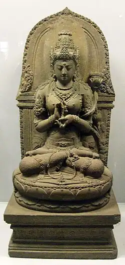 Prajnaparamita, der buddhistische Gott der transzendalen Weisheit in antiker Java Kunst