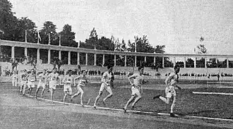 Ein noch geschlossenes Feld zu Beginn des&nbsp; Rennens