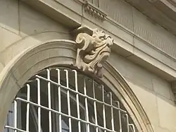 Bild 12: Konsole mit Maskenprotome am Prinzenbau in Stuttgart, 1715.