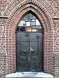 Eingangstüre im Westturm