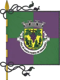 Flagge von Santa Marta de Penaguião
