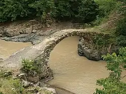 Brücke bei Purtio (Gemeinde Samleti) über den Adschariszqali (11./12.&nbsp;Jahrhundert)