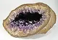 Amethyst-Geode aus einer Fundstätte im Departamento Artigas