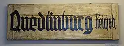 Altes Bahnhofsschild von Quedlinburg
