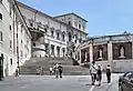 Treppe von der Via della Dataria zur Piazza del Quirinale