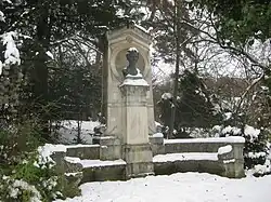 Hauff-Denkmal