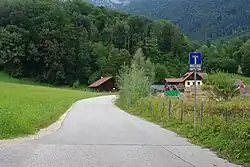 Fischzuchtstraße an der Abzweigung der Langackerstraße