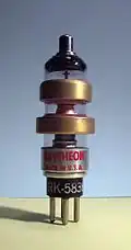 Reflexklystron von Raytheon, USA
