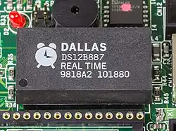Echtzeituhr DS12B887 auf einer PC-Hauptplatine
