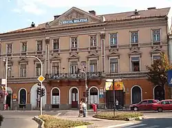 Immer noch aktive Kaserne der k.u.k. Armee in Marosvásárhely Koordinate: 46°&nbsp;32′&nbsp;17″&nbsp;N, 24°&nbsp;32′&nbsp;46″&nbsp;O46.53805555555624.546111111111