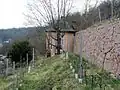 Gartenpavillon im Grundstück neben Weinberg Friedensburg