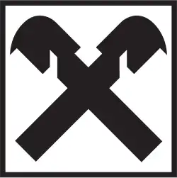 Logo der Raiffeisen Bankengruppe Österreich: Das Giebelkreuz, zwei stilisierte Pferdeköpfe, ist ursprünglich ein Symbol für ein behütetes Haus und wurde früher am Dachgiebel zum Schutz der Bewohner vor allen Gefahren angebracht.