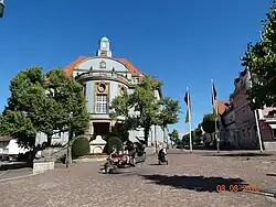Rathaus und Musikantenbrunnen
