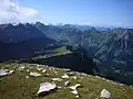 Das Hochtal der Rautialp führt sanfter als erwartet aus Westen zum Gipfel.