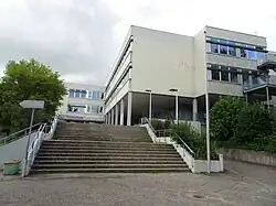 Haupteingang der Realschule Balingen im Schulzentrum Längenfeld.