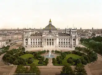 Königsplatz um 1894; mit dem neu errichteten Reichstagsgebäude