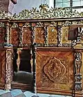 Chorgestühl auf der Orgelempore