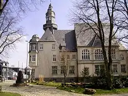 Bandwirkerbrunnen vor Rathaus Lüttringhausen