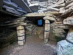 Blick Richtung Ein- und Ausgang