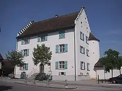 Kirchgemeindezentrum in Rheinau, ehemaliges Schloss der Grafen von Waldkirch-Muntprat, später im Besitz der Familie Schneller zu Lottstetten