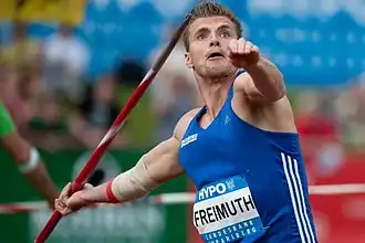 Rico Freimuth beendete den Wettkampf, nachdem er im Weitsprung und Kugelstoßen jeweils ohne gültigen Versuch geblieben&nbsp;war