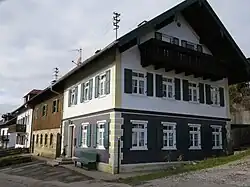Denkmalgeschütztes Bauernhaus in Aidling, Dorfstr. 47