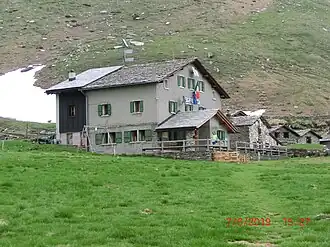 Rifugio Chiavenna der CAI-Sektion Chiavenna