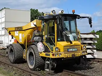 Zweiwege-Muldenkipper