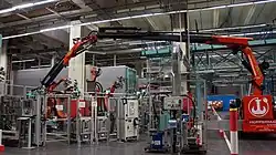 Roboterwechsel mittels elektrischen Sondermontagekran