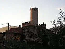 Landeinwärts gerichtete Ostseite