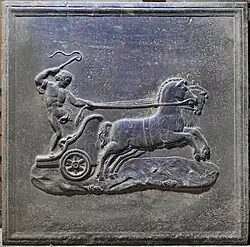 Gut erhaltene Taken­platte