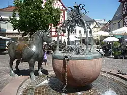 Rossmarktbrunnen in Alzey