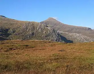 Blick von den Nordhängen des Beinn Tarsuinn zum Ruadh Stac Mòr