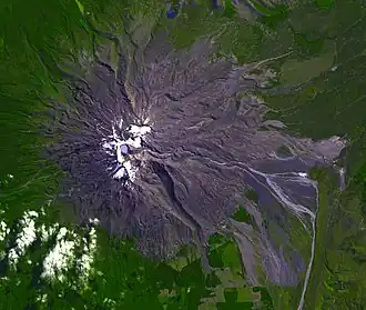 Laharkanäle nach der Schlammlawine am 18. März 2007