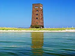 Blick auf den Turm von&nbsp;W – innen eine kleine Ausstellung