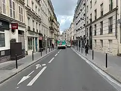 An der Kreuzung Rue Blanche/Rue de Douai