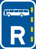 R302: Omnibusfahrspur*