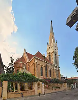 Nordfassade zum Rechov Beer-Hofmann (רְחוֹב בֵּר-הוֹפְמָן), 2012