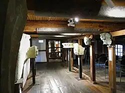 Die alte Scheune mit einer Deckenhöhe von 1,65 m