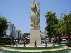 Denkmal in Cholon