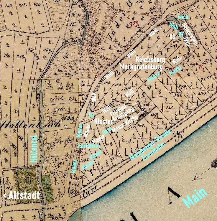 Peterstirn. Hellblau: Heutiger Bestand, einschließlich Sattlerscher Bauten von 1874. Weiß: Abgegangene Orte nach Plan von R. Röthlein (1990).[1] Eingetragen auf dem Urkataster aus dem 19.&nbsp;Jahrhundert. BT = Beerhüterturm. GS = Grabungsschnitt mit Mauer und Turm. Die einstige Altstadt lag einen halben Kilometer mainabwärts