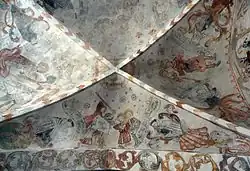 Kalkmalereien im Gewölbe