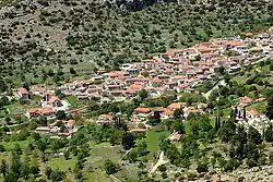 Intaktes traditionelles Dorf Sagka