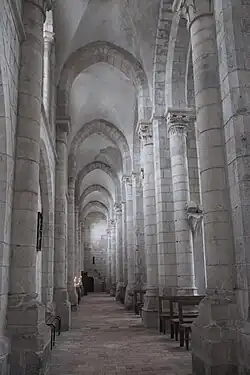 Seitenschiff des Langhauses