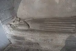 Wandnischengrab mit der Liegefigur einer Dame der Familie Pontbriand, 15.&nbsp;Jahrhundert