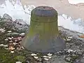 Glocke vor der Dorfkirche