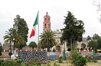 Tlalmanalco, Ortsmitte mit der Kirche San Luis Obispo