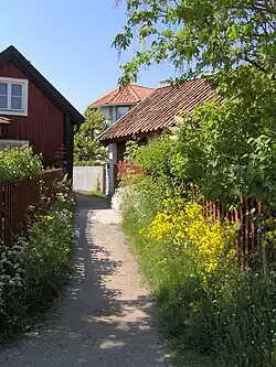 Auf Sandhamn gibt es keine Straßen, nur Wege und kleine Steige