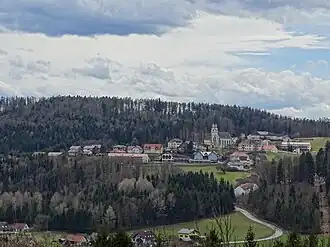 Blick von Nordosten auf den Hauptort von Sankt Bartholomä